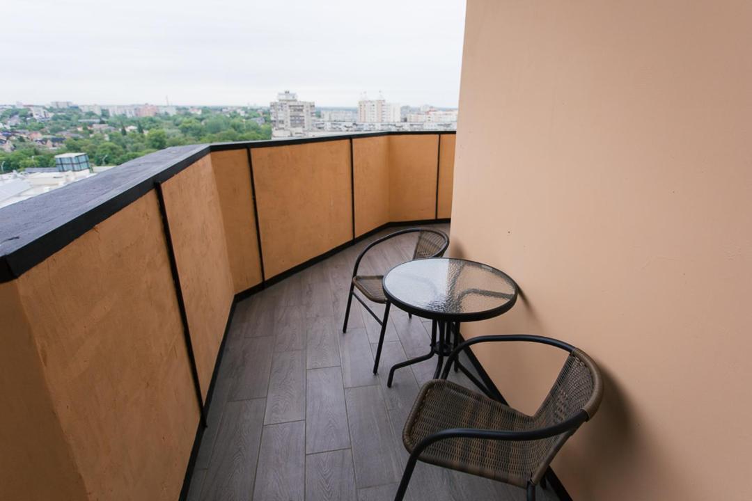 Vip Apartmen Loft Sumy Exterior photo