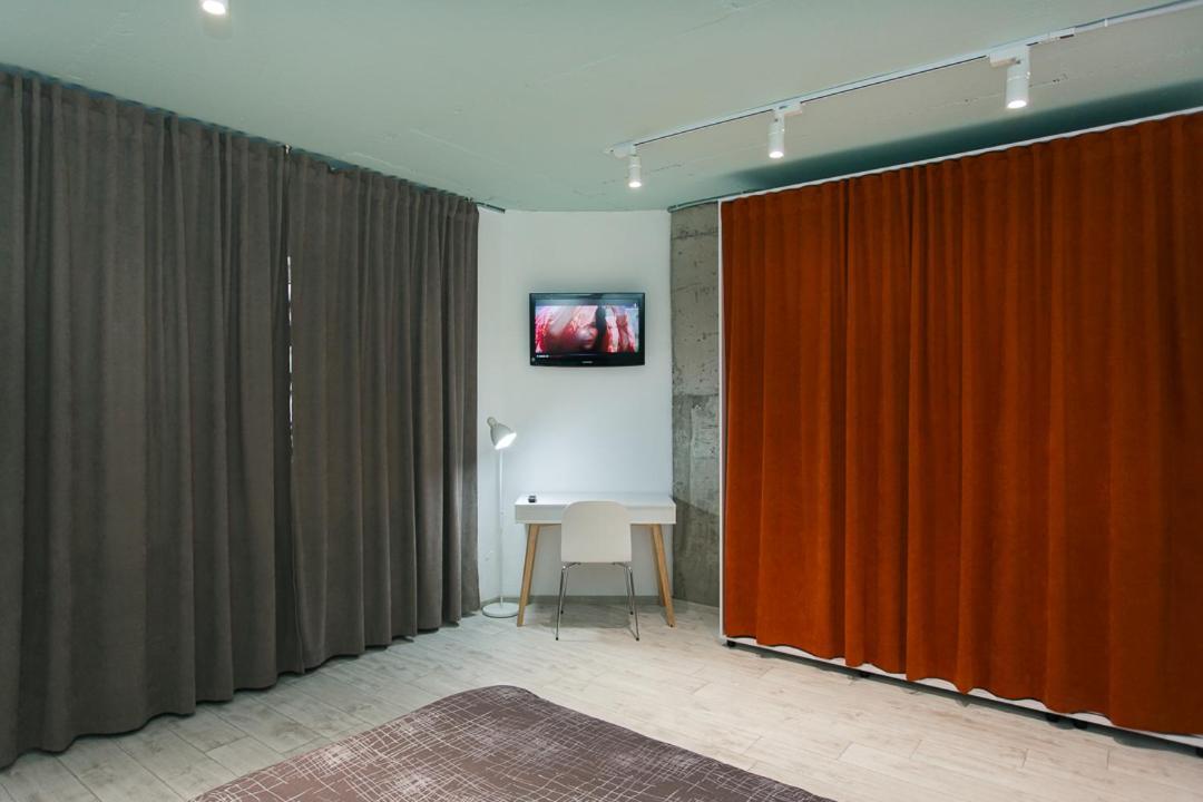 Vip Apartmen Loft Sumy Exterior photo